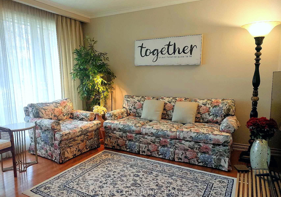 311-boisdale-avenue-richmond-hill-ontario-n8077550