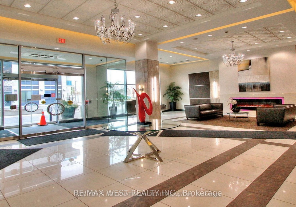 7171-yonge-street-s-markham-ontario-n8107712