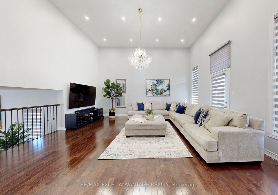 8-tarmack-drive-richmond-hill-ontario-n8149214