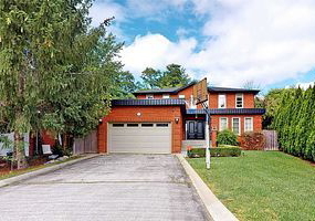 34-claridge-drive-richmond-hill-ontario-n8168798
