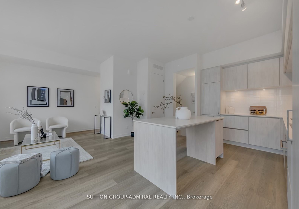 10-steckley-house-lane-richmond-hill-ontario-n8180360