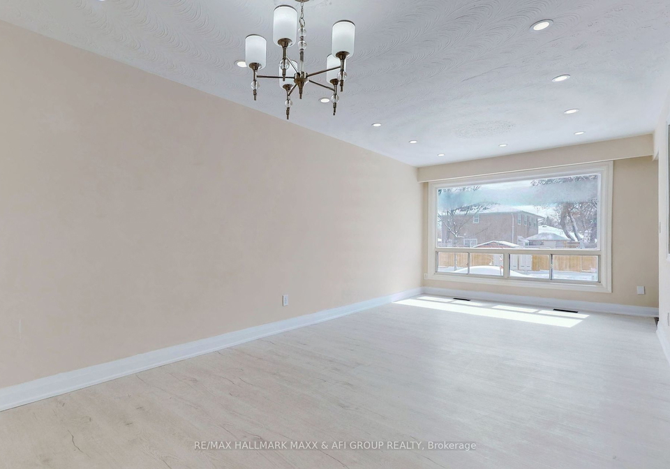 207-septonne-avenue-newmarket-ontario-n8183020