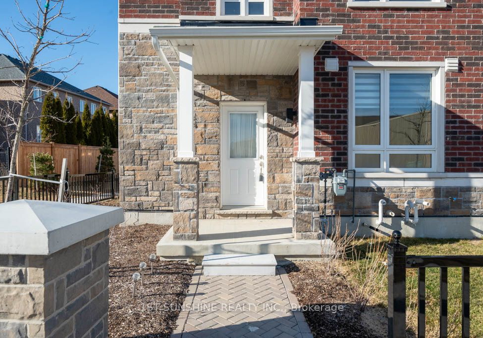56-imperial-college-lane-markham-ontario-n8188286