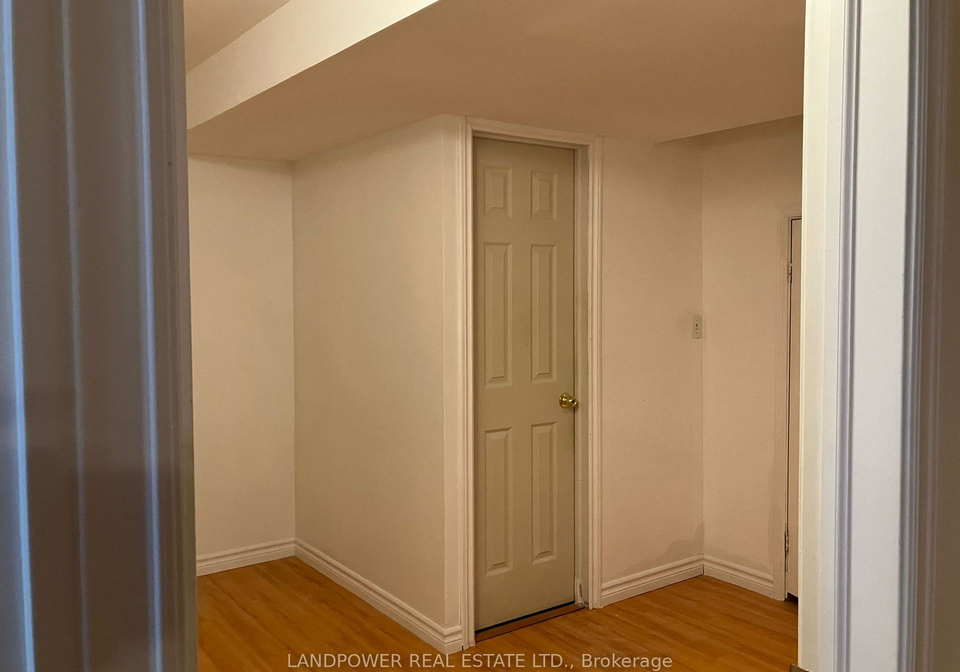 29-sandy-point-drive-s-richmond-hill-ontario-n8190496