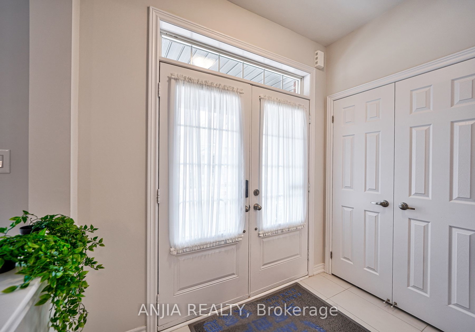 18-waterleaf-road-markham-ontario-n8250876