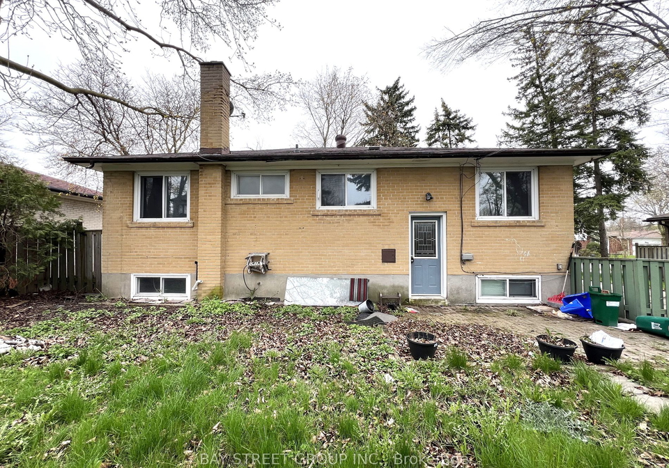 389-becker-road-richmond-hill-ontario-n8291074