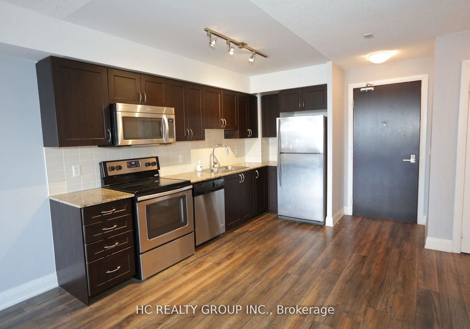372-hwy-7-e-richmond-hill-ontario-n8323418