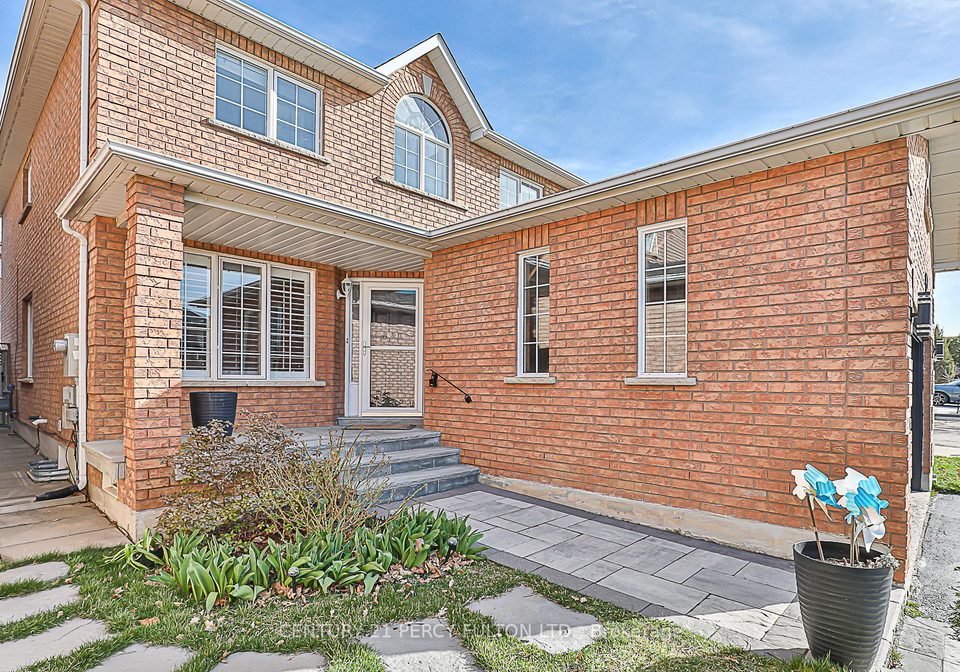151-rosanna-crescent-vaughan-ontario-n8436654