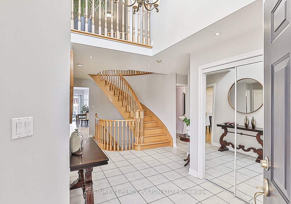 151-rosanna-crescent-vaughan-ontario-n8436654