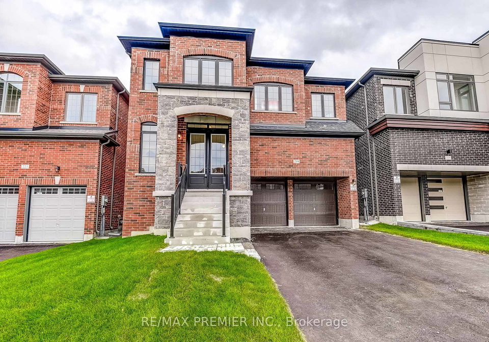219-fallharvest-way-whitchurch-stouffville-ontario-n9255835