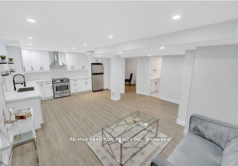 36-marco-sgotto-avenue-vaughan-ontario-n9270224
