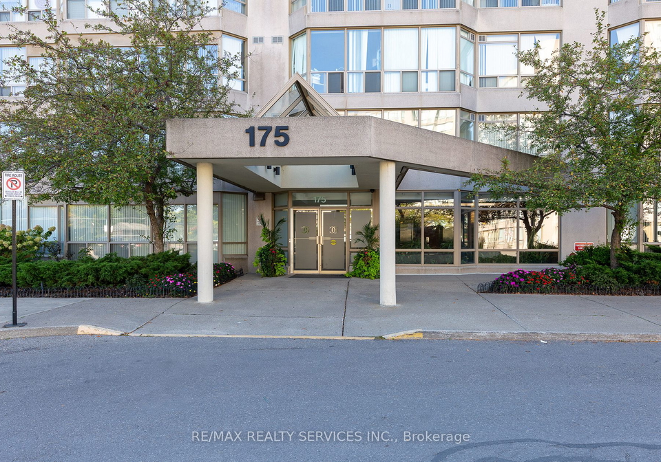 175-cedar-avenue-n-richmond-hill-ontario-n9371976