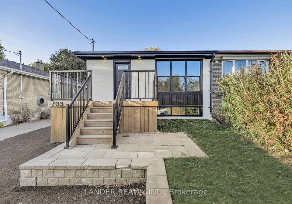 703-sunnypoint-drive-newmarket-ontario-n9508652