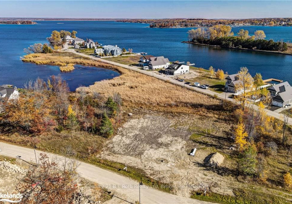 9-swan-lane-tay-ontario-s10436082