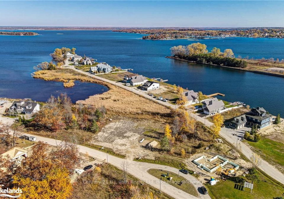 9-swan-lane-tay-ontario-s10436082