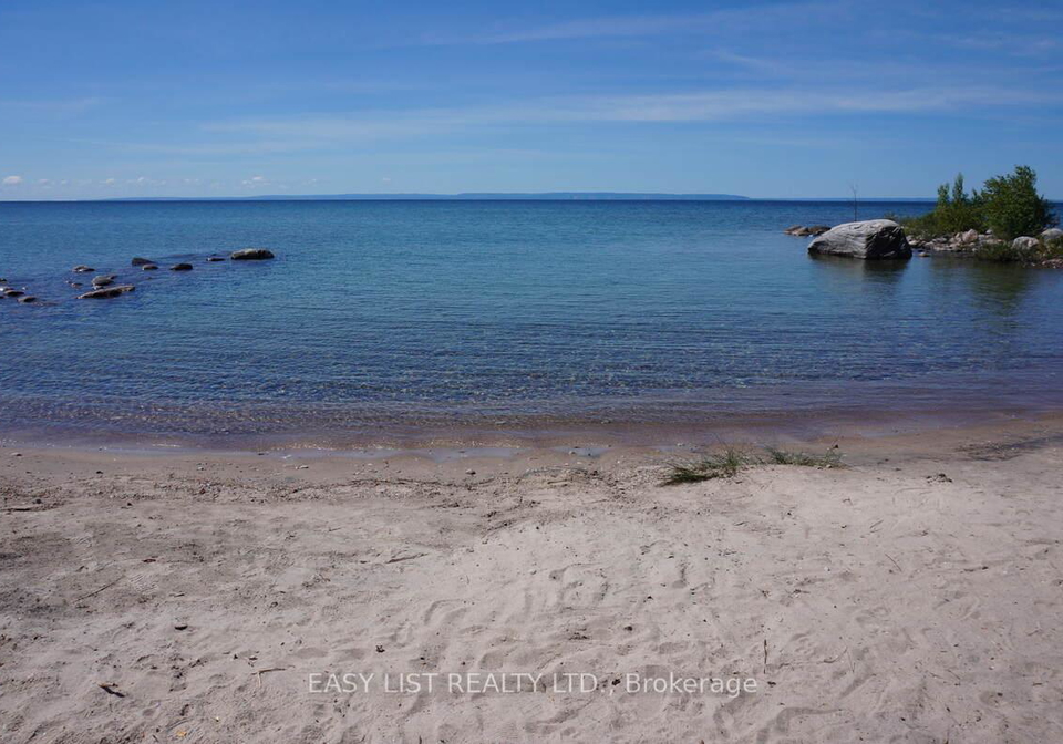 1536-tiny-beaches-road-n-tiny-ontario-s11896365