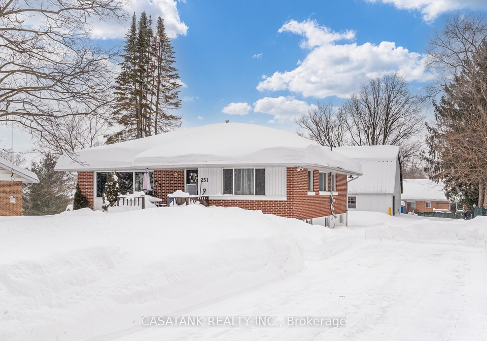 251-huronia-road-barrie-ontario-s11979414