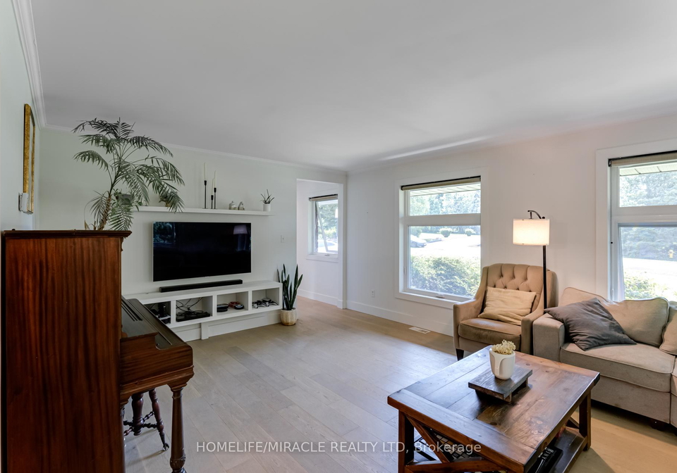 71-nicholson-crescent-springwater-ontario-s11998765