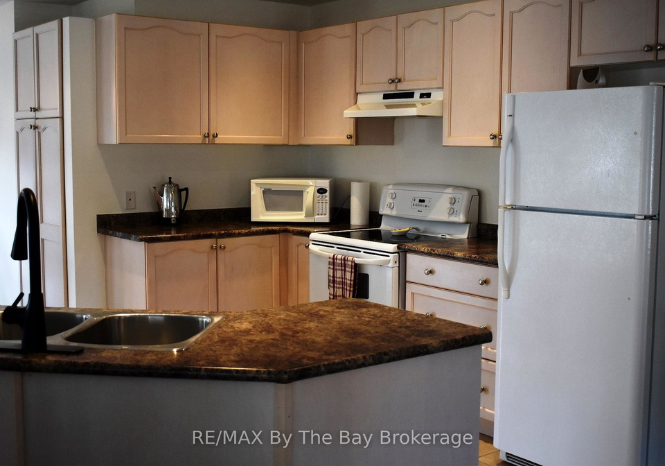 433-ramblewood-drive-wasaga-beach-ontario-s12010419