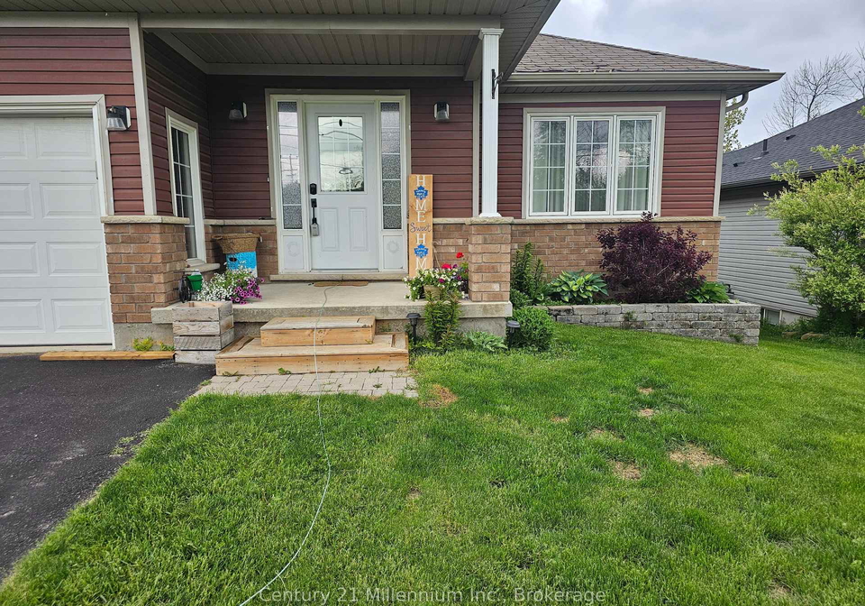 140-constance-boulevard-wasaga-beach-ontario-s12023308