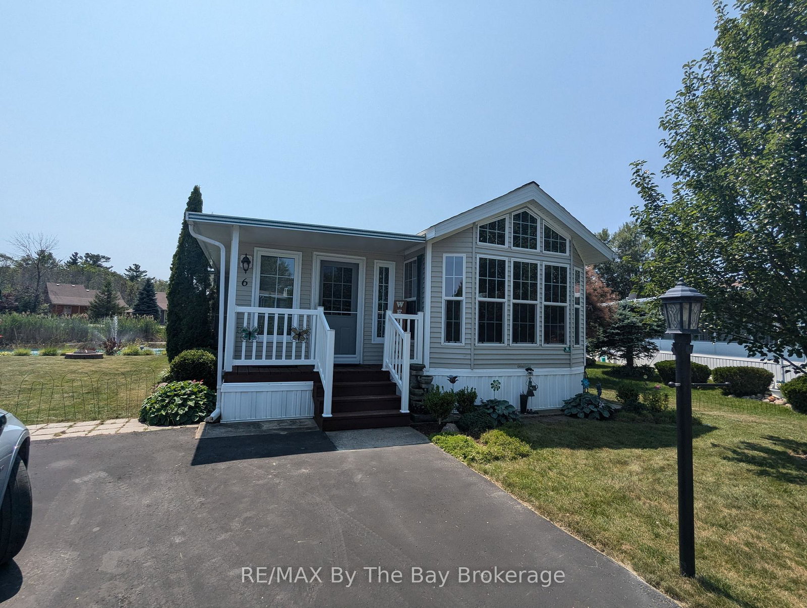 6-huron-circle-wasaga-beach-ontario-s12031129