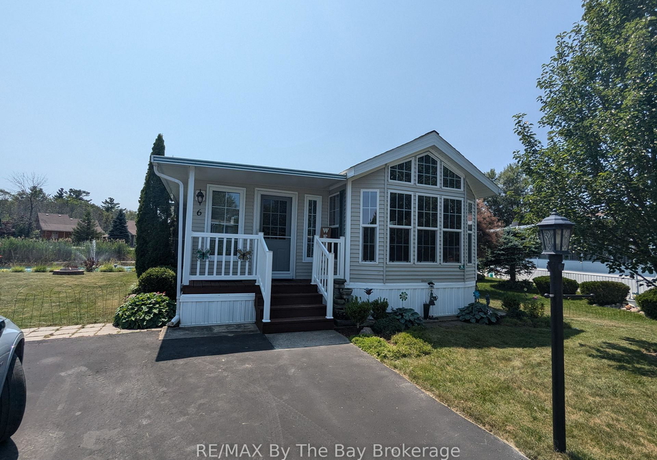 6-huron-circle-wasaga-beach-ontario-s12031129