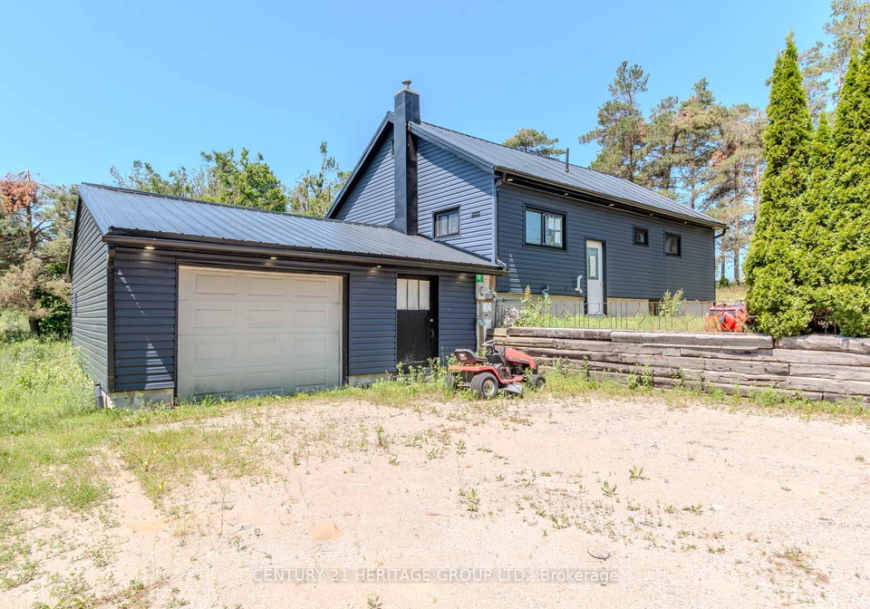1376-13-line-n-oro-medonte-ontario-s12051224