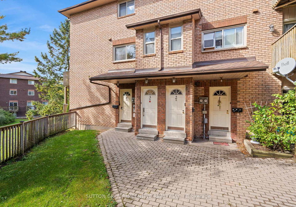 15-meadow-lane-barrie-ontario-s12053799