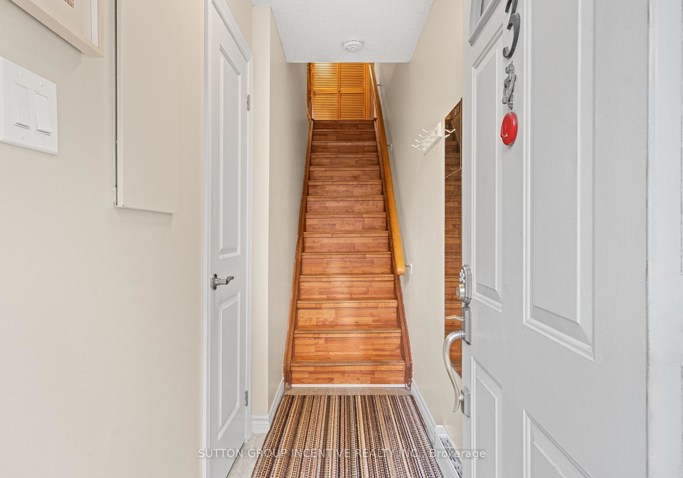 15-meadow-lane-barrie-ontario-s12053799