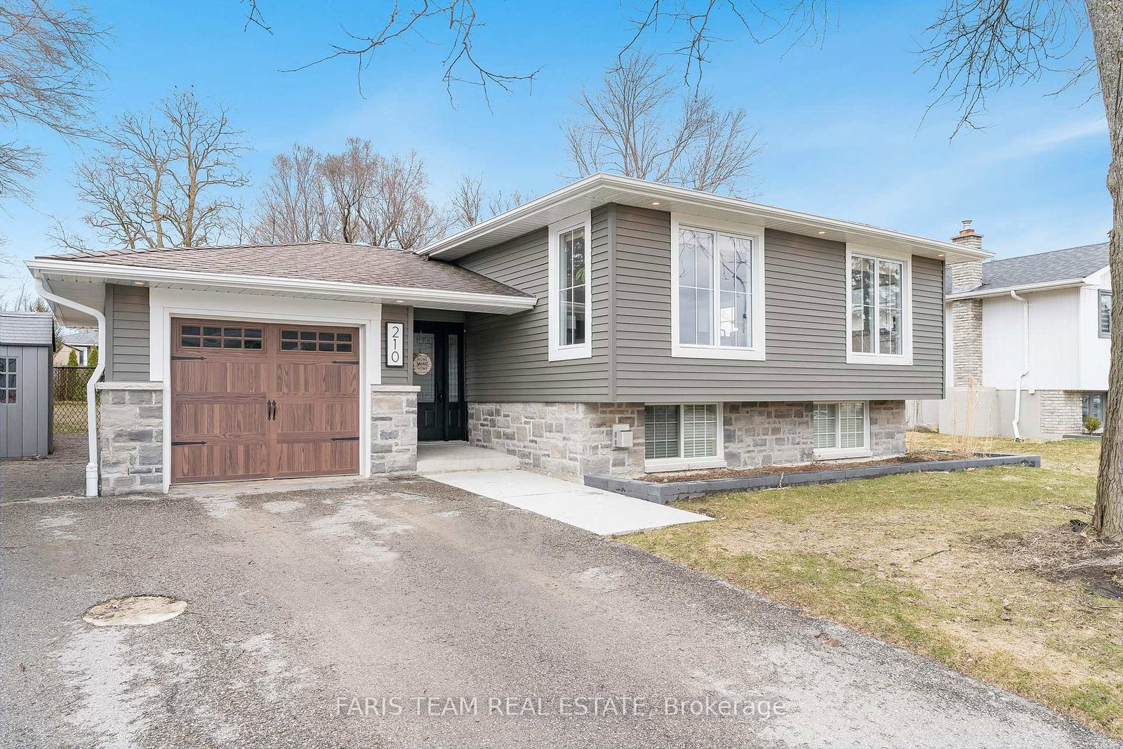210-spruce-crescent-barrie-ontario-s12060857