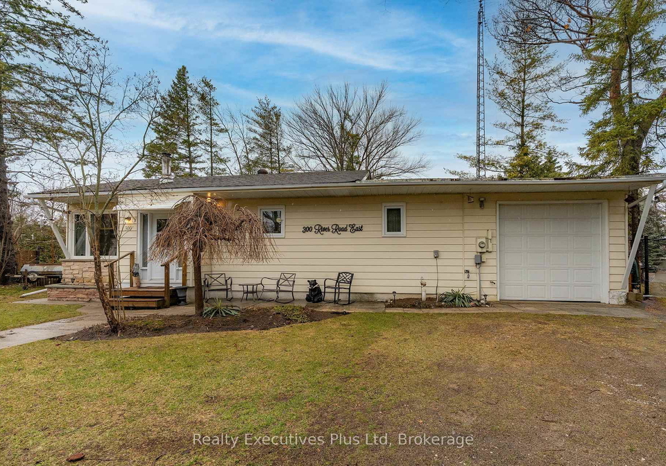 300-river-road-e-wasaga-beach-ontario-s12061544