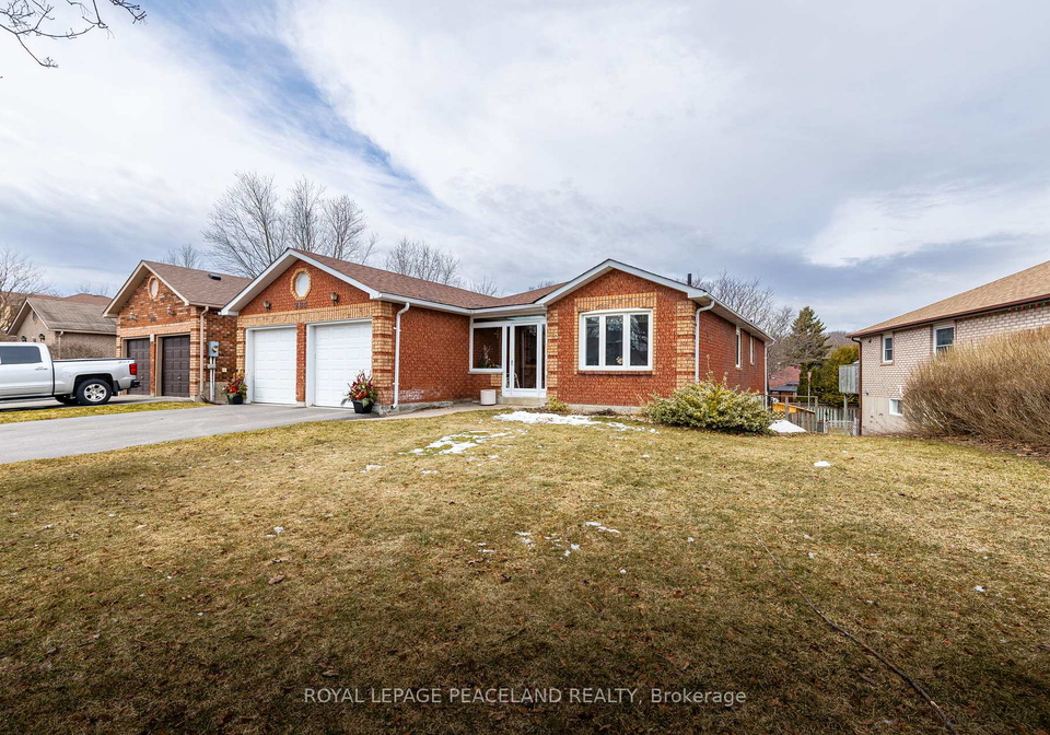 284-livingstone-street-w-barrie-ontario-s12065427