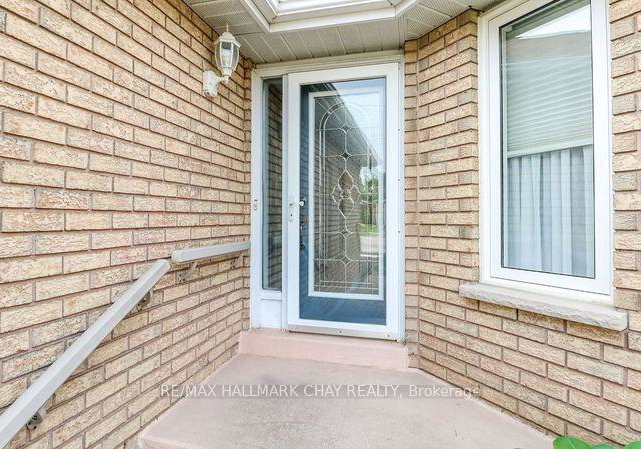 163-livingstone-street-w-barrie-ontario-s12079781