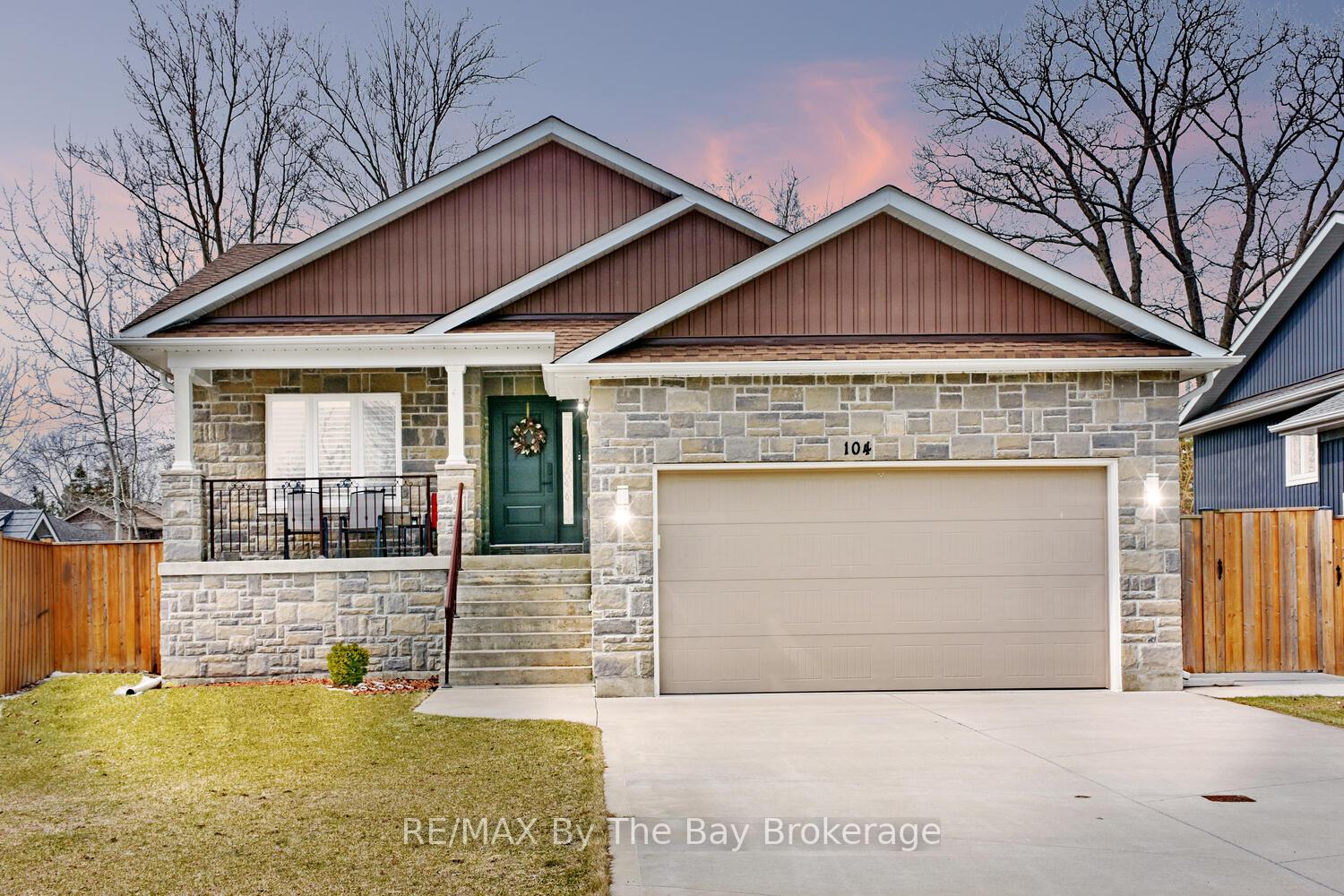 104-61st-street-s-wasaga-beach-ontario-s12080941