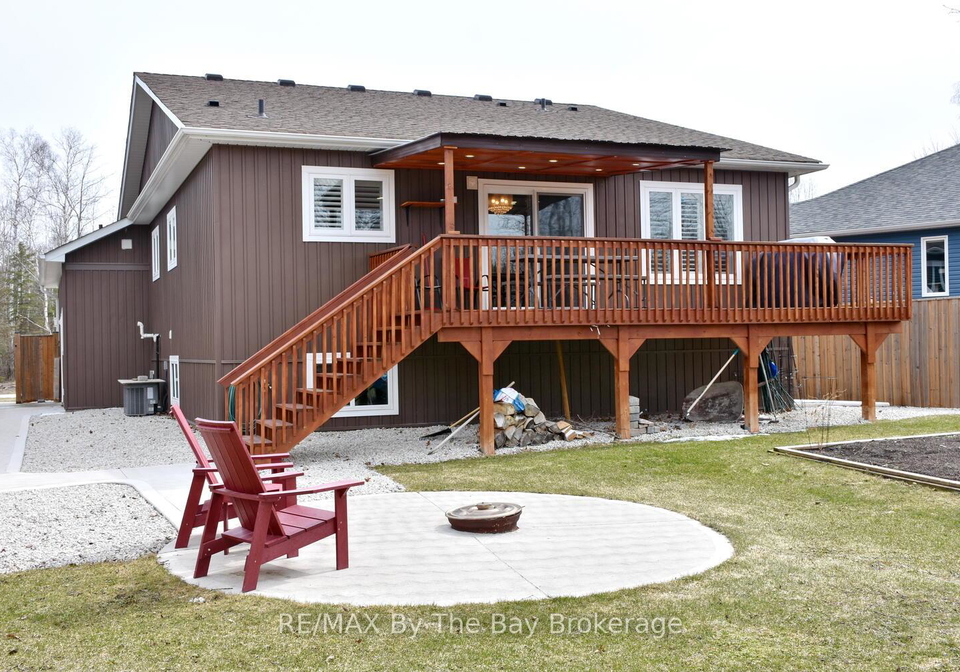 104-61st-street-s-wasaga-beach-ontario-s12080941