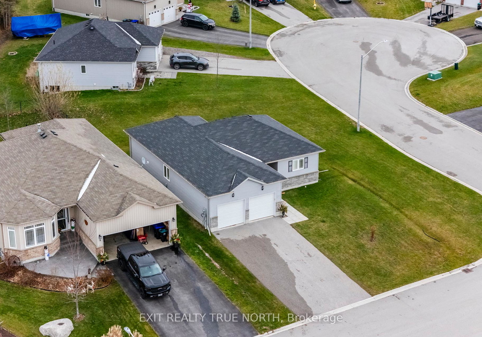 11-charlie-rawson-boulevard-tay-ontario-s12081005