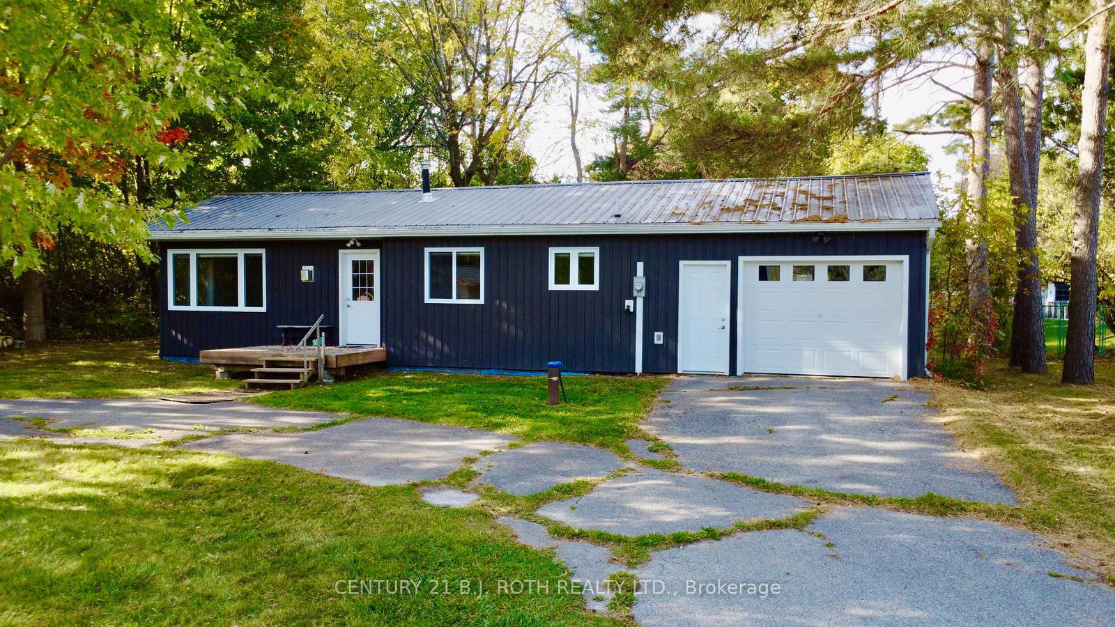 98-lakeshore-road-w-oro-medonte-ontario-s12088666