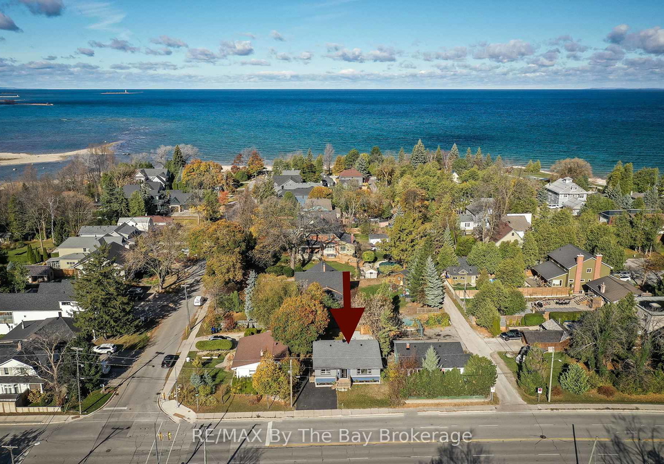 85-huron-street-collingwood-ontario-s12089443