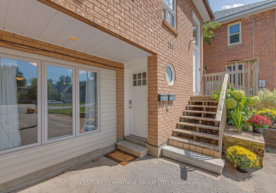 119-berczy-street-barrie-ontario-s12092198