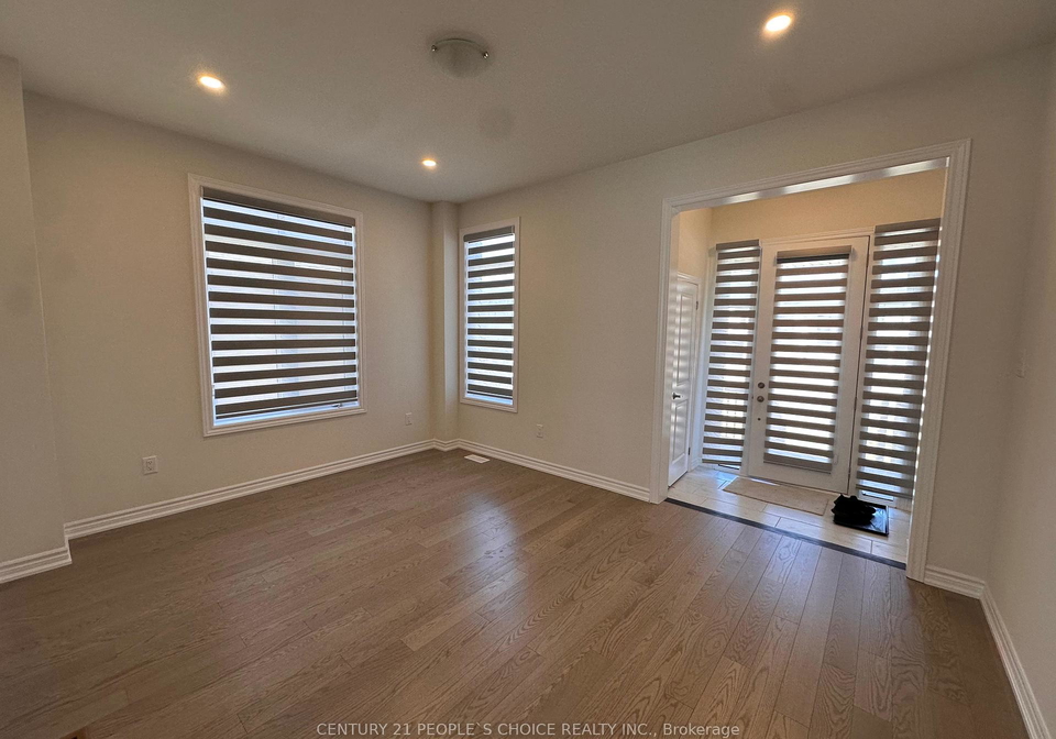 82-sun-valley-avenue-wasaga-beach-ontario-s12092740