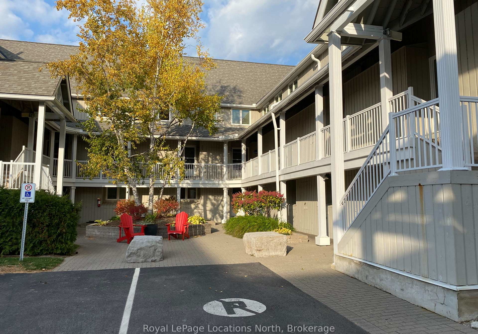 10-ramblings-way-collingwood-ontario-s12093574