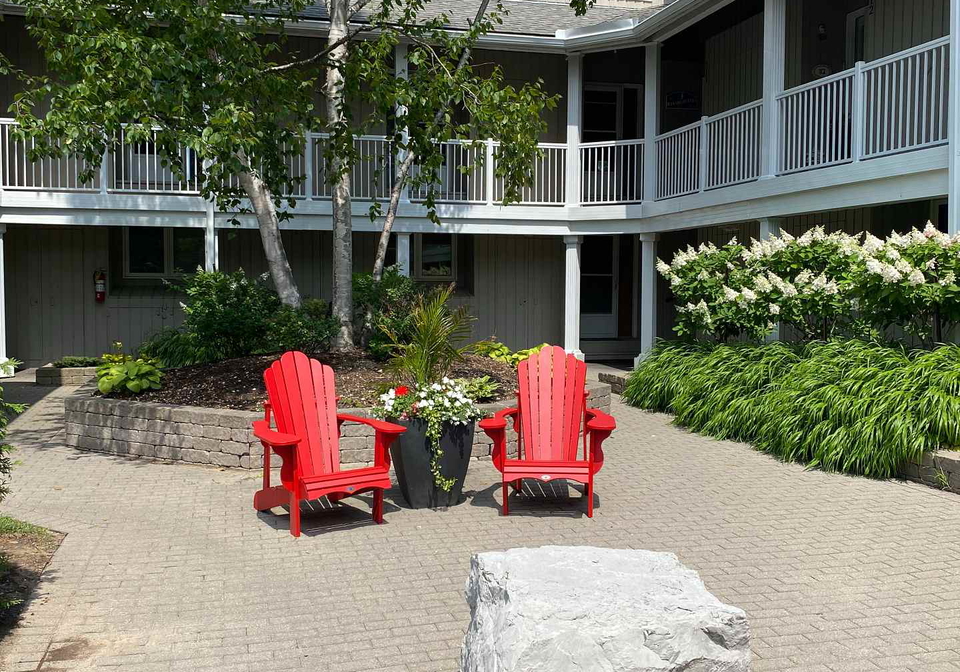 10-ramblings-way-collingwood-ontario-s12093574
