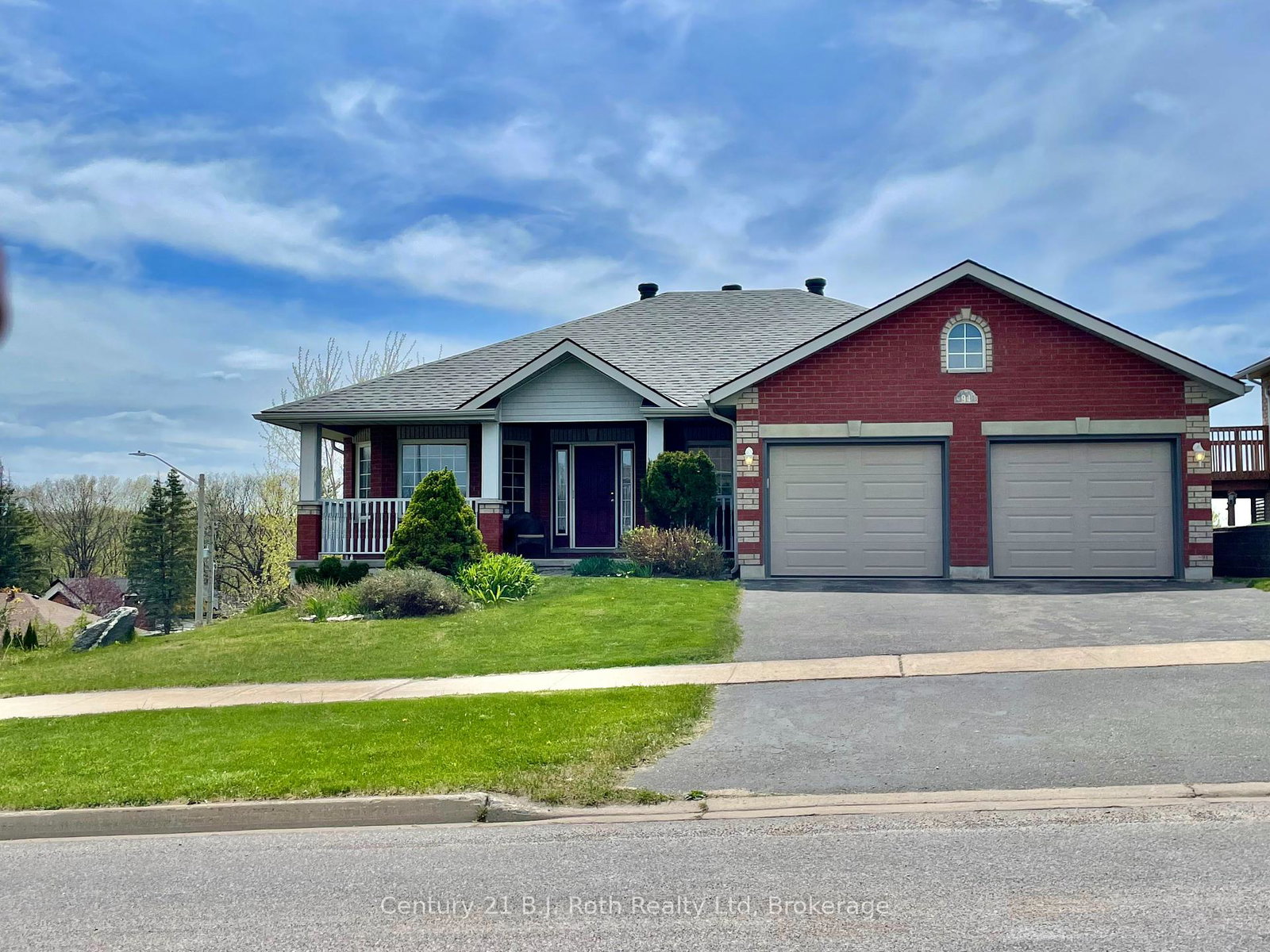 94-maria-street-penetanguishene-ontario-s12094437