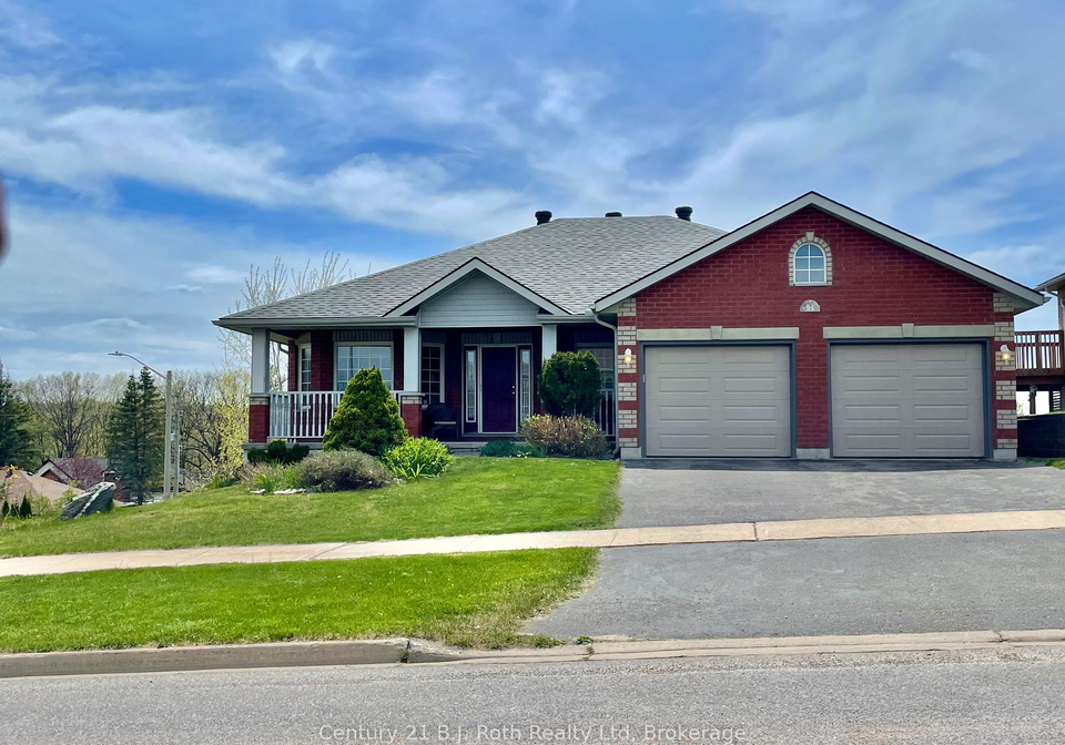 94-maria-street-penetanguishene-ontario-s12094437