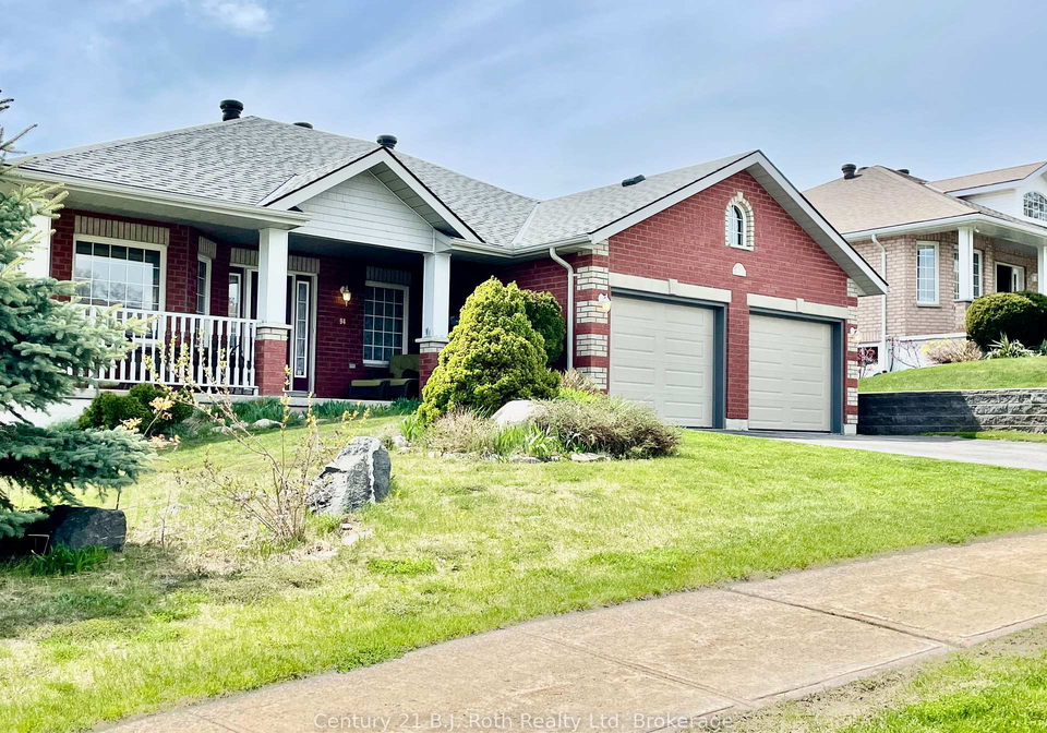 94-maria-street-penetanguishene-ontario-s12094437