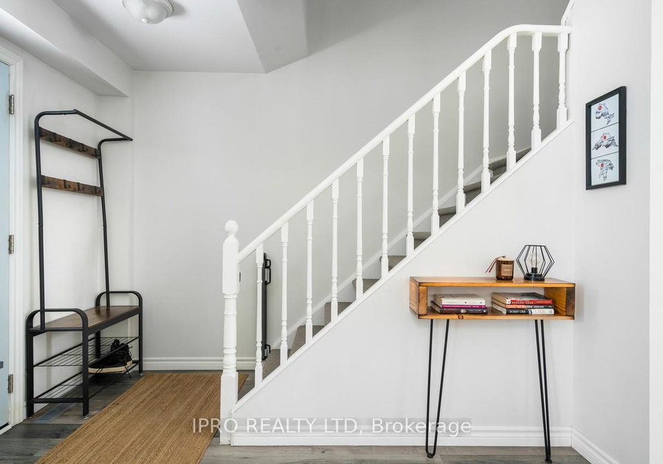 19-reid-crescent-collingwood-ontario-s12095873