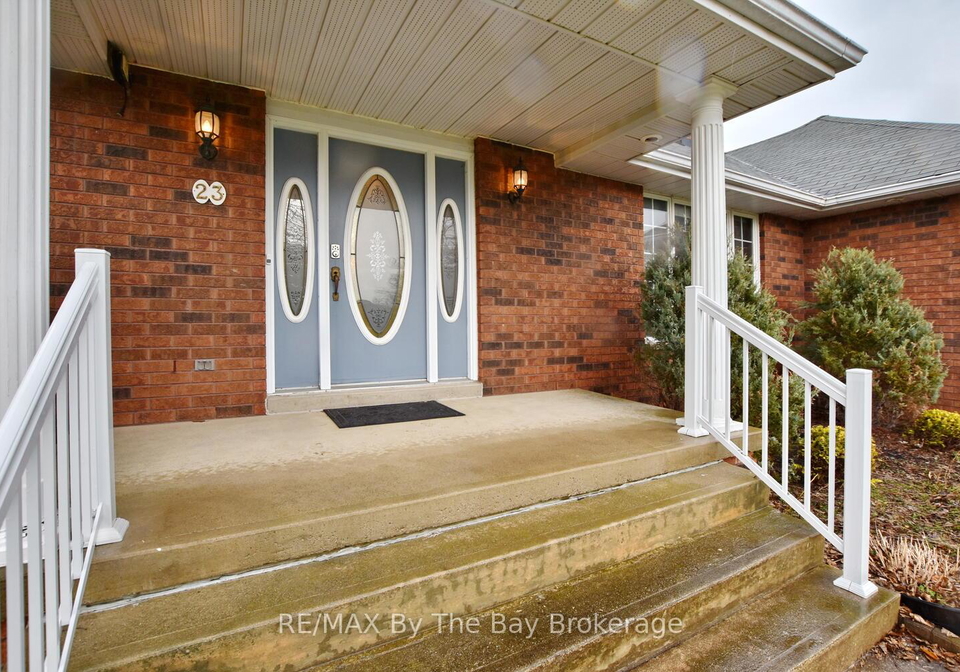23-kelley-crescent-wasaga-beach-ontario-s12097789