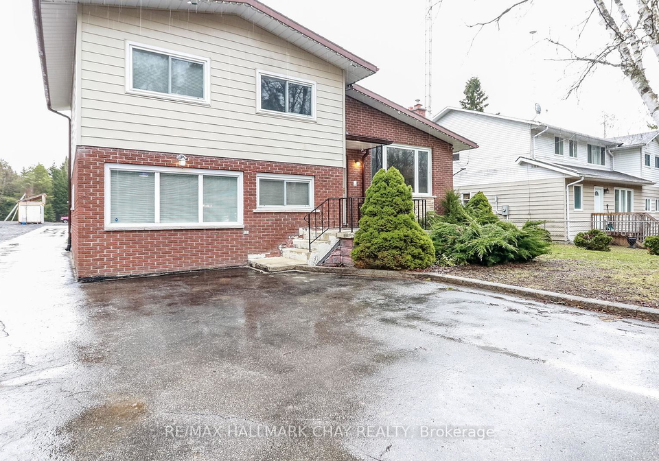 1587-gill-road-springwater-ontario-s12098726