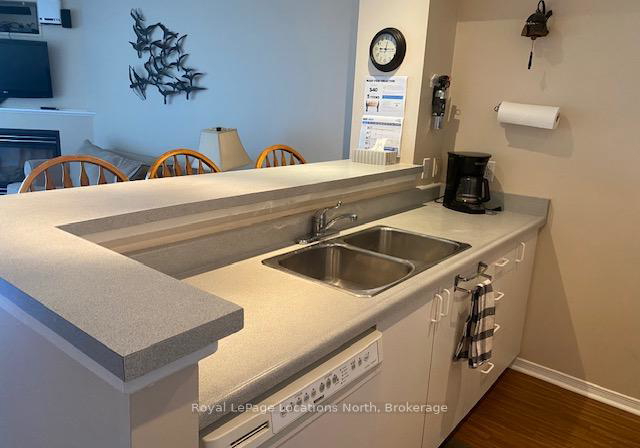 347-mariners-way-collingwood-ontario-s12103154