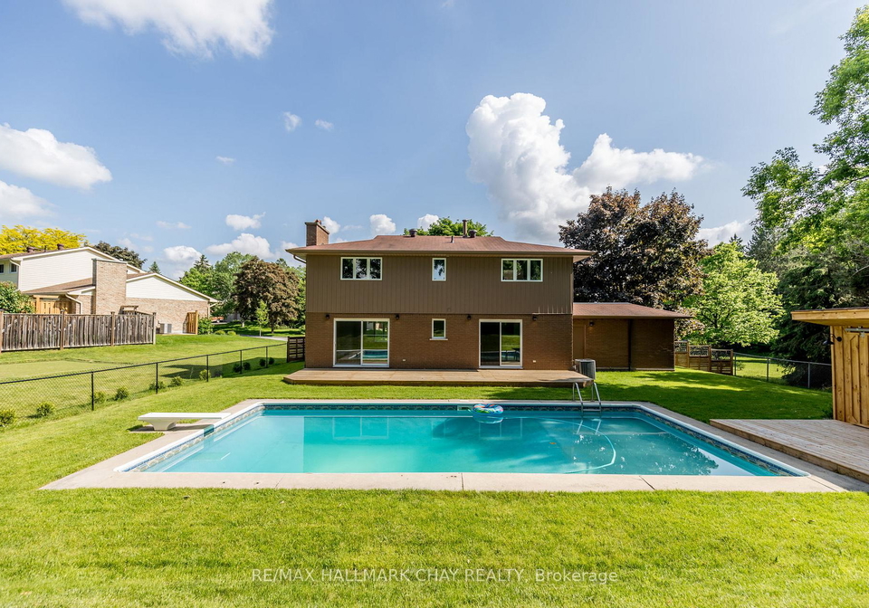 16-garrett-crescent-barrie-ontario-s12103808